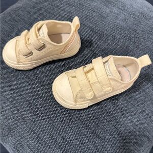 Toddler Cream Converse